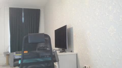 Snapshot of marselle_looker chatting on February 2025 08:46:02 AM Marselle online show from February 2025 08:46:02 AM