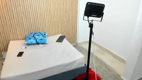 MARSHALL online show from September 2025 03:17:01 PM