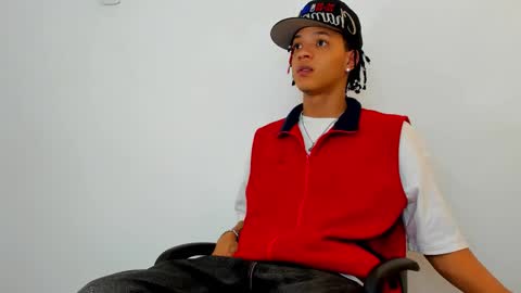 Snapshot of marshall_spencer chatting on February 2026 01:05:02 PM MARSHALL online show from February 2026 01:05:02 PM