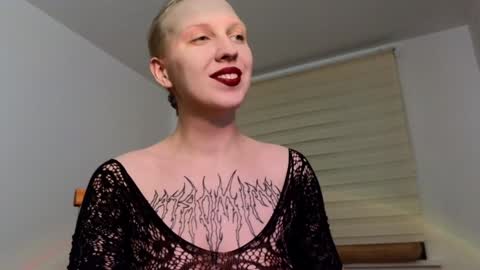 Ultimate Goddess online show from December 2024 12:20:01 AM