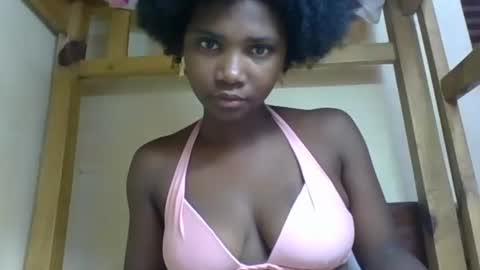 Snapshot of marthela chatting on November 2025 12:11:02 PM martha online show from November 2025 12:11:02 PM