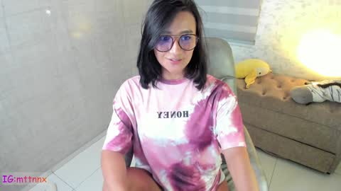 Snapshot of martiiinaa_ chatting on January 2025 10:41:01 AM Martina online show from January 2025 10:41:01 AM