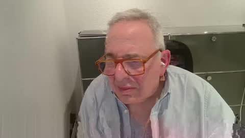 martin_1947 online show from March 2026 08:53:01 PM