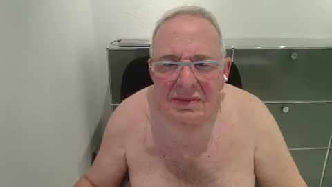 martin_1947 online show from July 2026 09:24:01 PM
