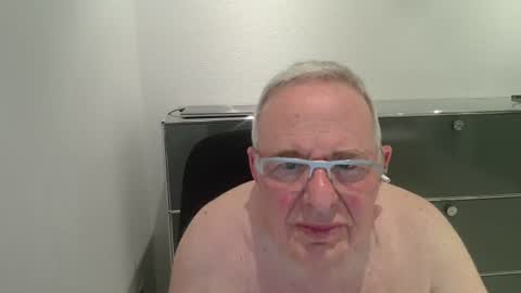 martin_1947 online show from July 2026 09:14:02 PM