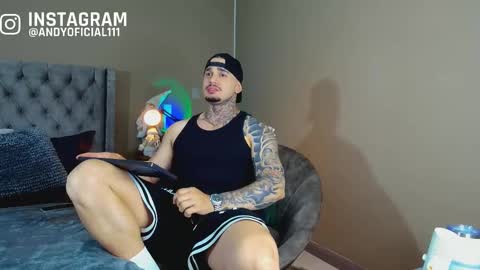 Snapshot of martin_colby05 chatting on December 2025 02:50:02 AM ONLYFANS Sotoandres modelo independiente online show from December 2025 02:50:02 AM