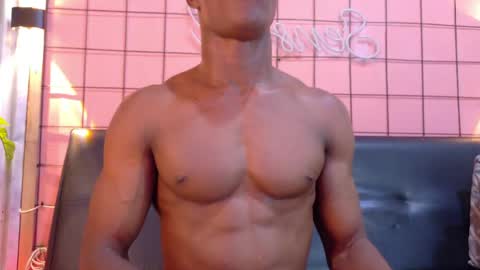 Snapshot of martin_killer chatting on May 2026 01:23:02 AM Martin online show from May 2026 01:23:02 AM