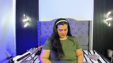   MARTINA   online show from October 2025 12:14:01 PM