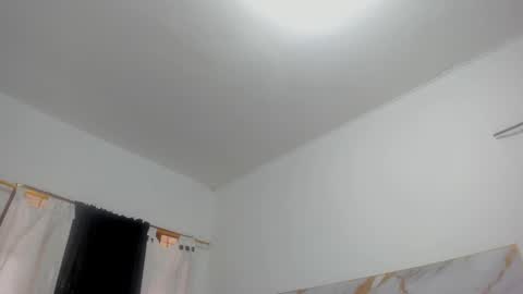 Snapshot of martina_lopezz1 chatting on February 2025 12:39:02 PM Martina online show from February 2025 12:39:02 PM