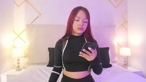 Martina  online show from November 2025 07:46:02 PM