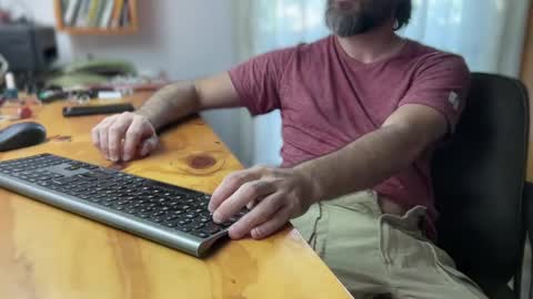 Snapshot of martincito22xl chatting on December 2024 07:18:02 PM Martincito online show from December 2024 07:18:02 PM