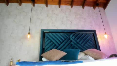 Martina online show from February 2026 07:43:01 PM