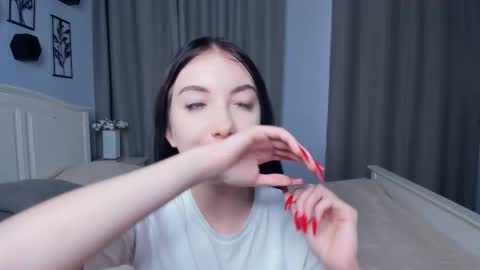 Snapshot of mary_loky chatting on December 2025 10:08:02 AM Mary online show from December 2025 10:08:02 AM