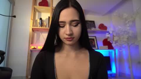 Mary online show from September 2025 06:34:01 AM