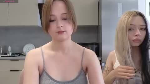 Snapshot of mary_u chatting on July 2026 06:28:01 AM Ur Mary online show from July 2026 06:28:01 AM