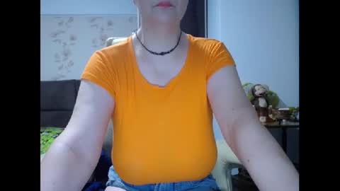 Snapshot of mary_x chatting on June 2026 03:09:02 AM Mary online show from June 2026 03:09:02 AM