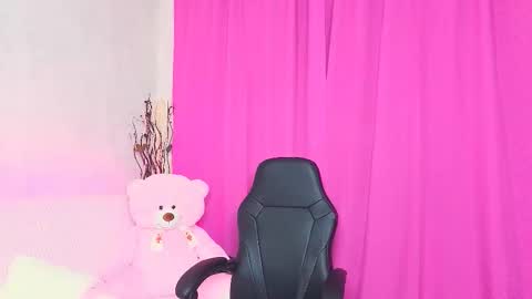 maryam online show from December 2025 01:03:02 AM