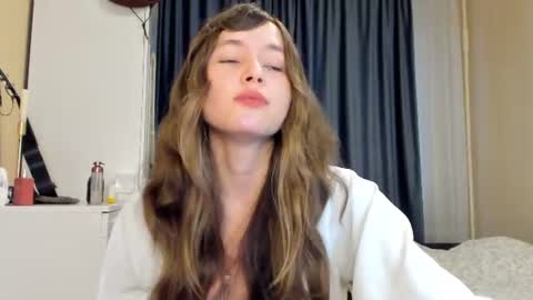 Maryann online show from July 2026 03:22:01 PM
