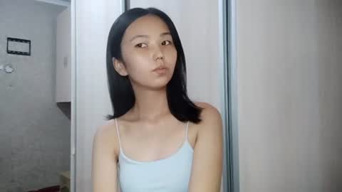 Snapshot of marybellegalaviz chatting on June 2026 12:06:01 PM Lily online show from June 2026 12:06:01 PM