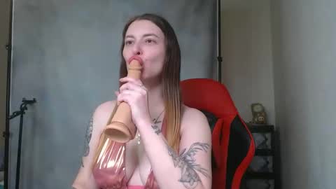 maryh0tlove online show from November 2025 03:12:02 PM