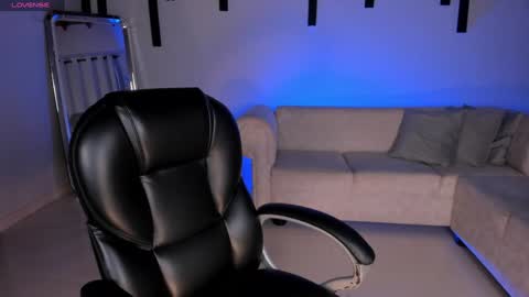  Mary  online show from January 2025 11:56:02 AM