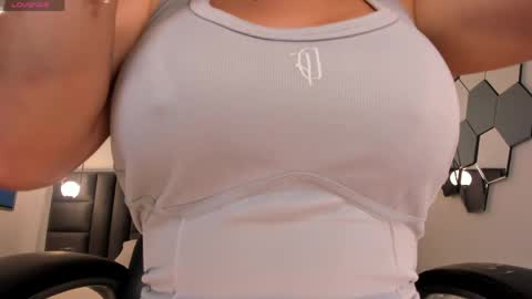 Snapshot of marylewis_ chatting on April 2026 11:56:02 AM Mary online show from April 2026 11:56:02 AM