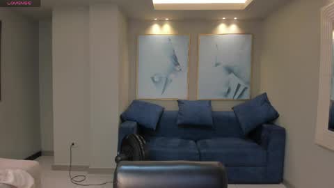 Snapshot of marylewis_ chatting on May 2026 11:17:01 AM Mary online show from May 2026 11:17:01 AM