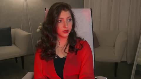 Mary Miller online show from October 2025 06:47:01 AM