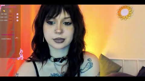 Mary x online show from October 2025 08:37:01 AM