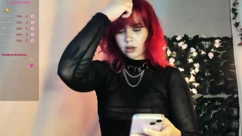 Snapshot of marynixoxo chatting on June 2026 04:07:01 PM Mary x online show from June 2026 04:07:01 PM