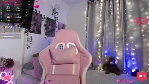 Snapshot of marythssxx chatting on February 2026 01:48:02 AM Mary online show from February 2026 01:48:02 AM