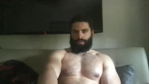 mascbeef95 online show from April 2026 08:36:02 PM