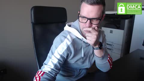 Snapshot of maschiodavide89 chatting on March 2025 10:57:01 AM David online show from March 2025 10:57:01 AM