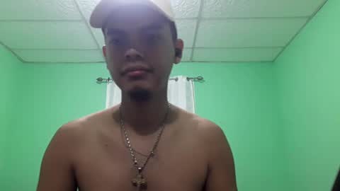 Snapshot of maserati120 chatting on February 2025 04:53:02 AM Max online show from February 2025 04:53:02 AM