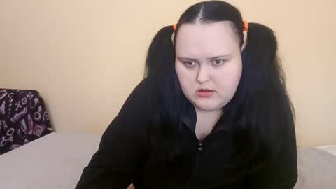 Snapshot of masha_mashenka chatting on October 2025 10:18:02 PM masha mashenka online show from October 2025 10:18:02 PM