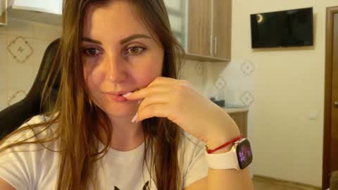 Snapshot of masha_queen chatting on January 2025 07:32:01 PM Masha online show from January 2025 07:32:01 PM