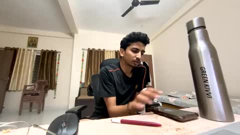 Mask Boy online show from January 2025 04:06:01 PM