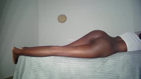 Snapshot of masked_shy_girl chatting on May 2026 10:16:01 PM masked_shy_girl online show from May 2026 10:16:01 PM