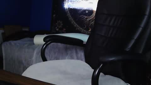 TitsnToes online show from November 2025 06:46:02 PM