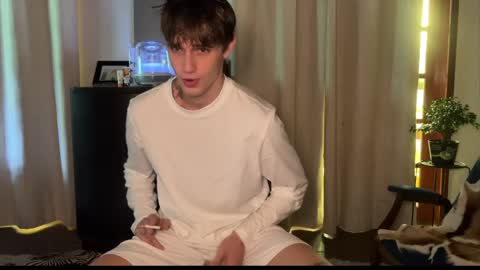 Snapshot of mason_gallagher chatting on June 2026 03:06:02 PM Mason online show from June 2026 03:06:02 PM