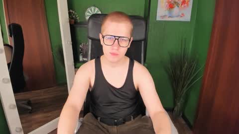 mason_rouse online show from April 2026 12:50:01 PM