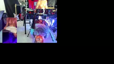 Snapshot of massageartist chatting on July 2026 10:13:01 PM HappyZending online show from July 2026 10:13:01 PM