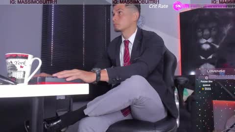 I am Massimo online show from January 2025 01:19:02 PM