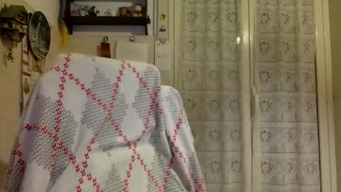 Snapshot of massimoxsempre chatting on December 2024 10:53:02 PM massimoxsempre online show from December 2024 10:53:02 PM