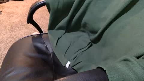 Snapshot of massive_abrasions69 chatting on October 2025 03:12:02 AM Massive Abrasions online show from October 2025 03:12:02 AM