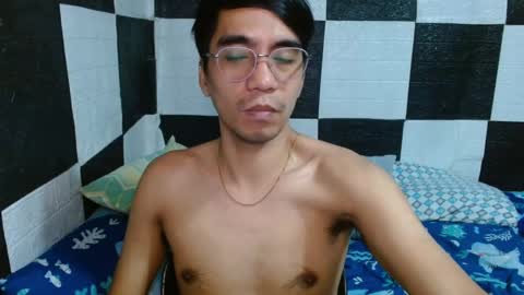 Snapshot of massive_boner02 chatting on January 2025 10:02:01 AM massive_boner02 online show from January 2025 10:02:01 AM