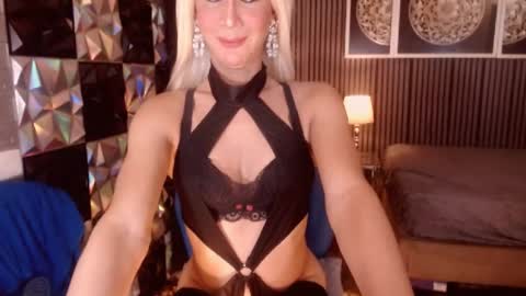 massivecockasiants online show from June 2026 03:25:02 PM