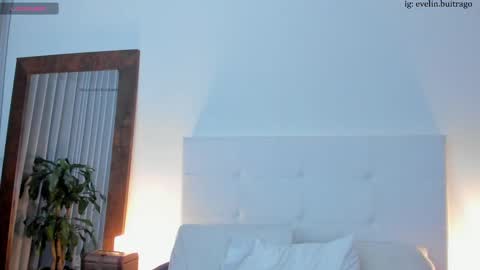 Snapshot of massivecockfuckbunny chatting on February 2025 02:01:02 AM Eve   Independent model online show from February 2025 02:01:02 AM