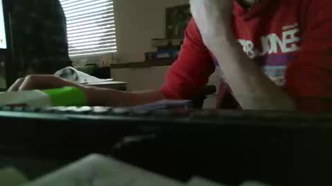 mastax15 online show from October 2025 02:58:02 PM