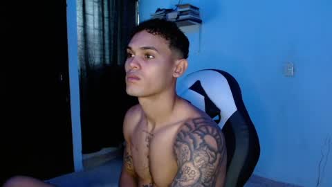 master_black777 online show from April 2026 12:20:01 PM